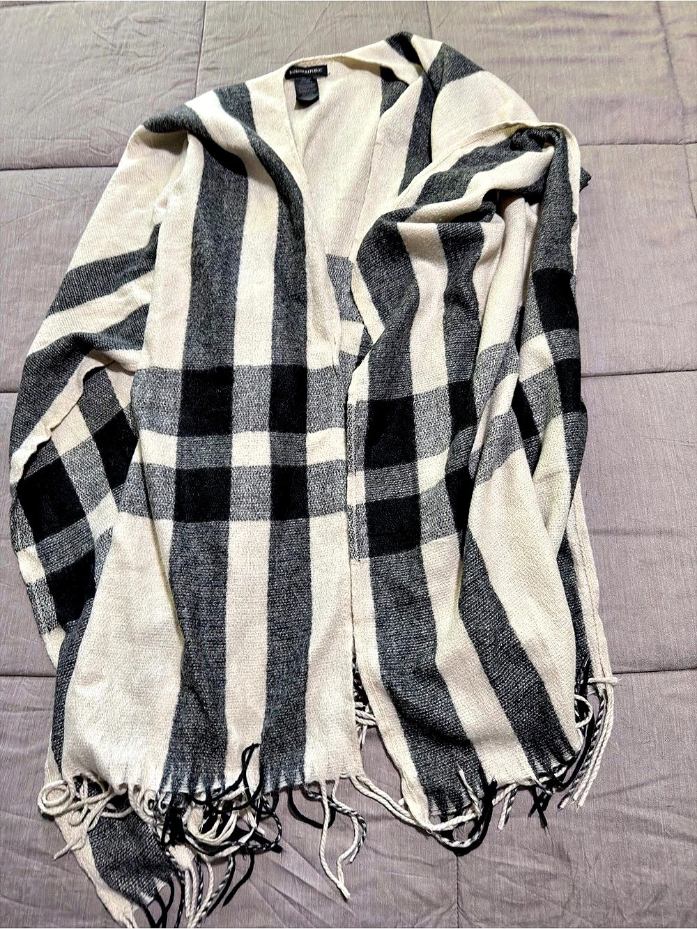Banana Republic Plaid Shawl Poncho/Blanjet Wrap One Size